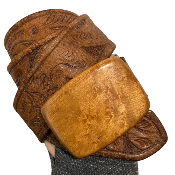 Vintage Leather Belt & Wooden Buckle 40” - Picture 2 of 12
